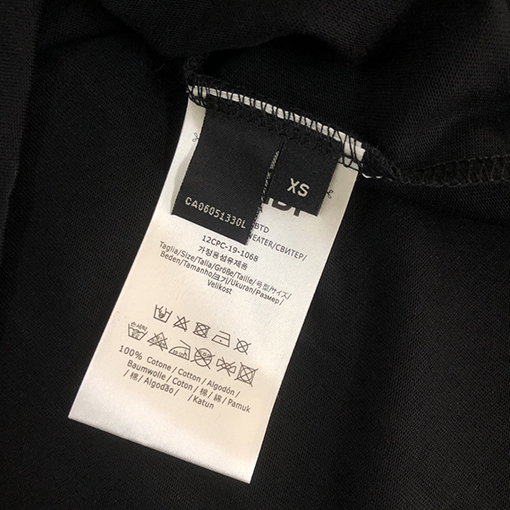 フェンディ 同じタイプの丸首半袖Tシャツ