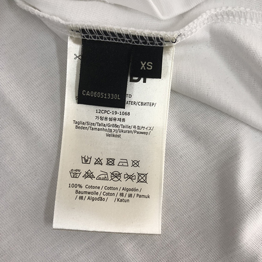 フェンディ 同じタイプの丸首半袖Tシャツ