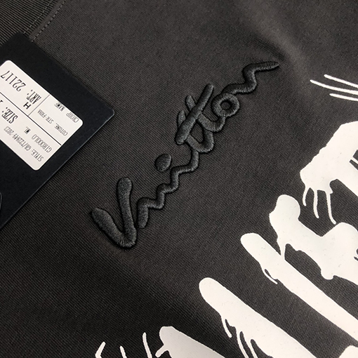 バレンシアガコピー プリントデザインクルーネック半袖Tシャツ