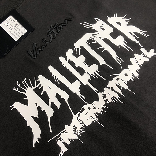 バレンシアガコピー プリントデザインクルーネック半袖Tシャツ