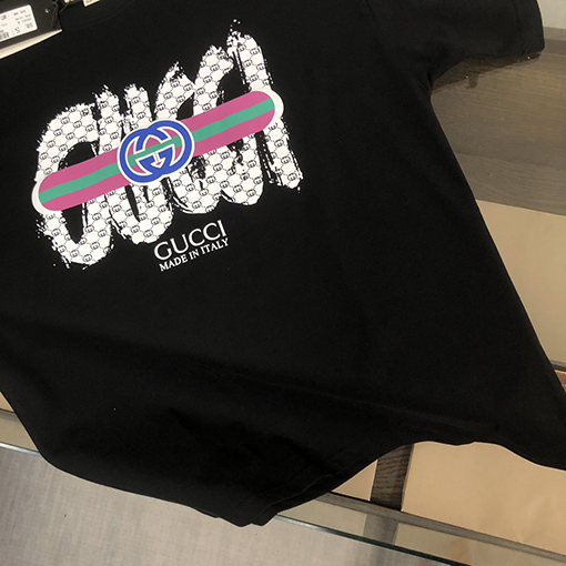グッチ   プリント文字デザインクルーネック半袖Tシャツ