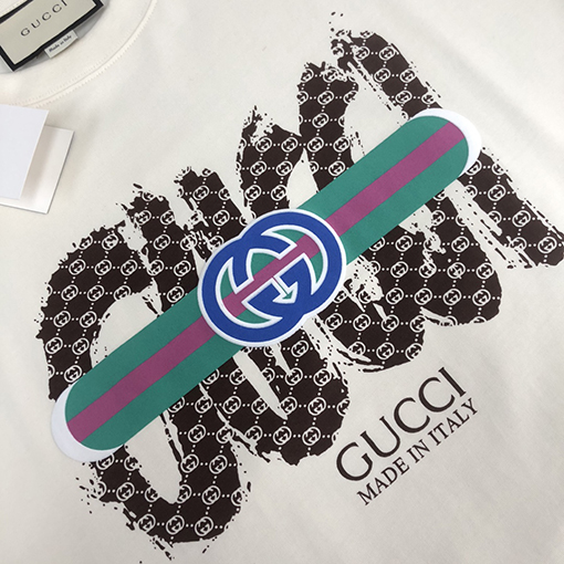 グッチ   プリント文字デザインクルーネック半袖Tシャツ