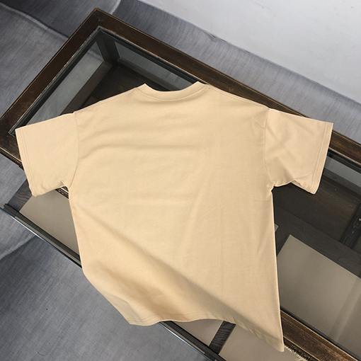 プラダコピー   カウンターと同じタイプの丸首半袖Tシャツ