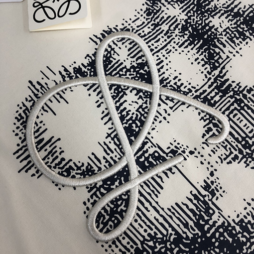 ロエベ 刺繍ロゴデザインラウンドネック半袖Tシャツ