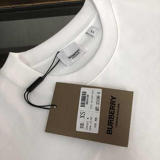 バーバリー   カウンターと同じタイプの丸首半袖Tシャツ