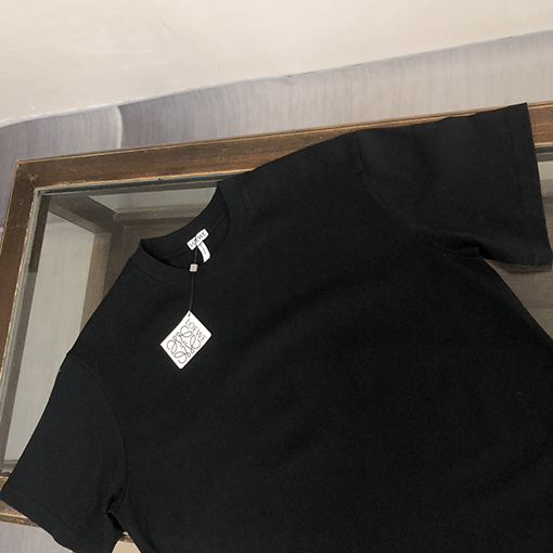 ロエベコピー   プリントクラフトパターンロゴラウンドネック半袖Tシャツ