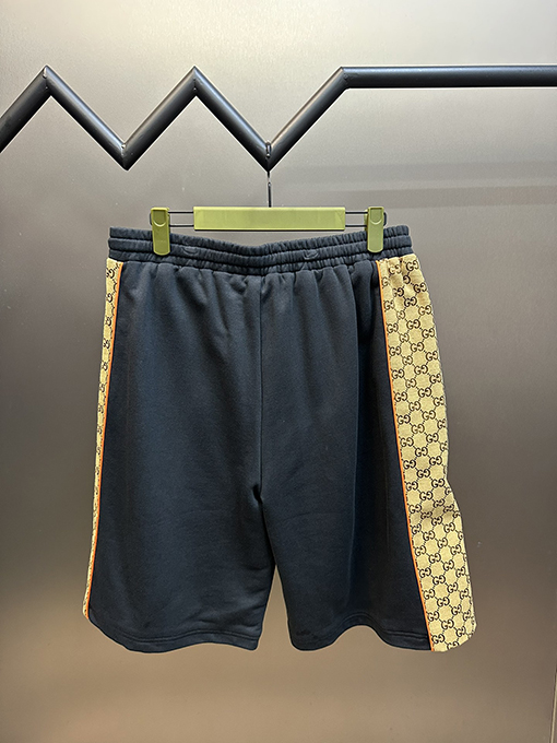 グッチ  ステッチニットショートパンツ