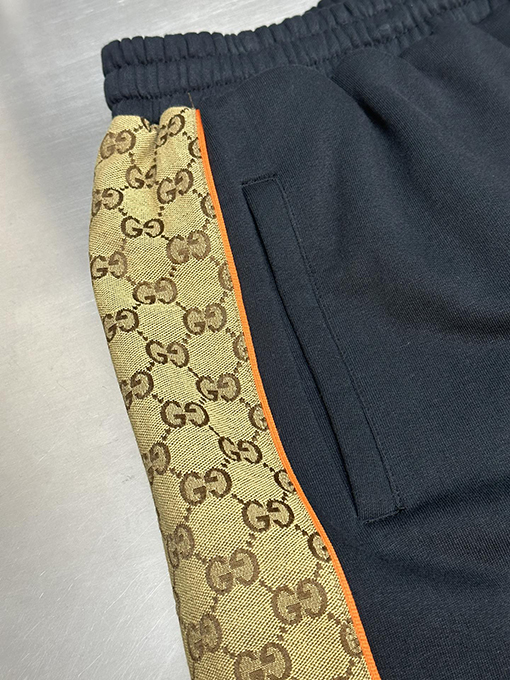 グッチ  ステッチニットショートパンツ