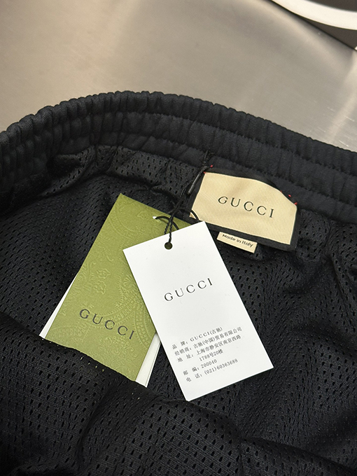 グッチ  ステッチニットショートパンツ
