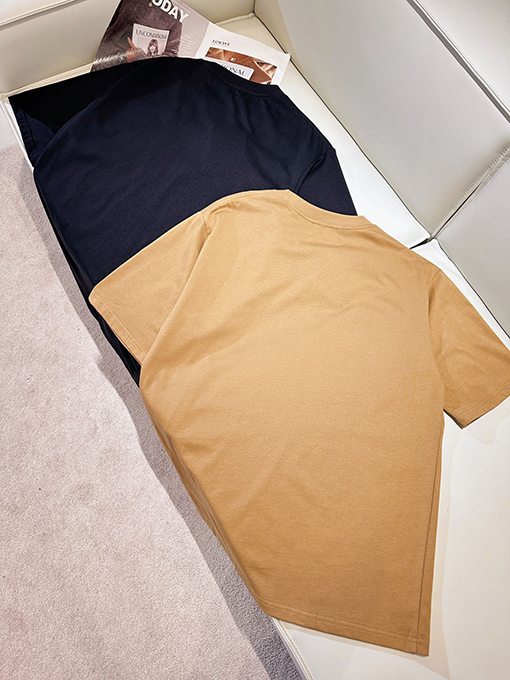 バーバリーコピー 胸に刺繍された軍馬半袖Tシャツ