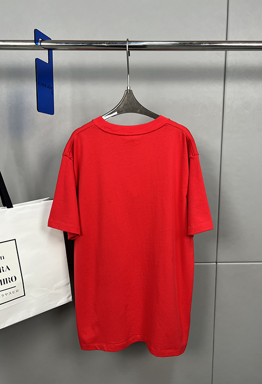 ディオールスーパーコピー 小さな恐竜の刺繍半袖Tシャツ