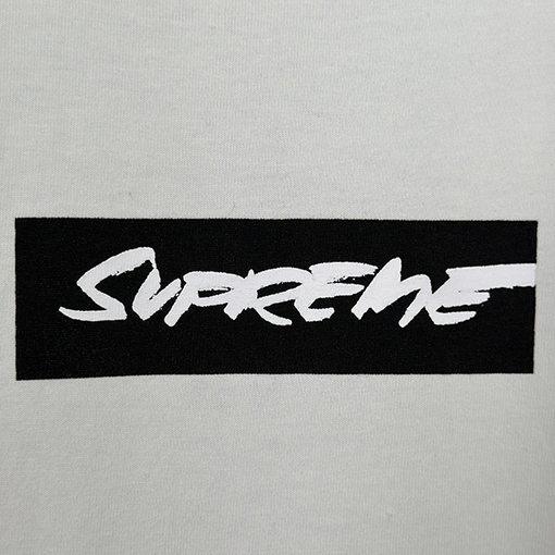 シュプリームスーパーコピー フューチュラ ボックス ロゴ Tシャツ