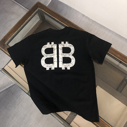 バレンシアガコピー   プリントロゴ半袖Tシャツ