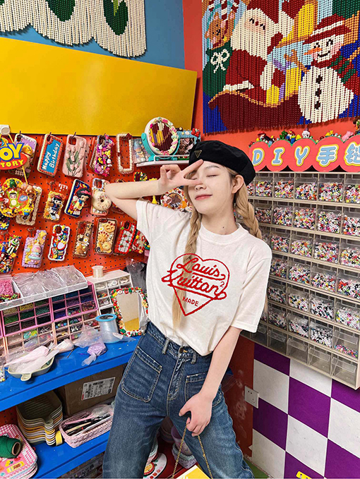 ルイヴィトン 春の新しい愛のハートニット半袖Tシャツ