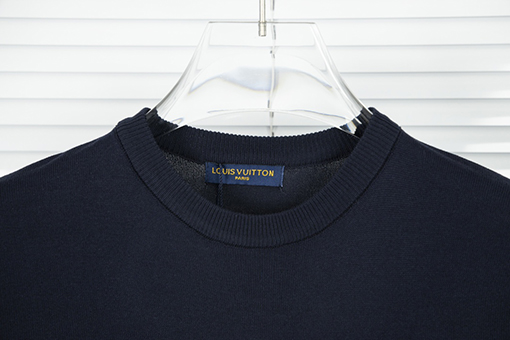 ルイヴィトン 春の新しい愛のハートニット半袖Tシャツ