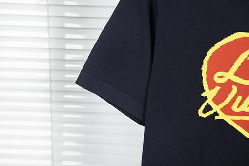 ルイヴィトン 春の新しい愛のハートニット半袖Tシャツ