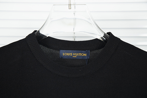 ルイヴィトン 春の新しい愛のハートニット半袖Tシャツ
