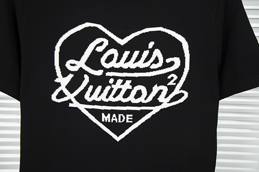 ルイヴィトン 春の新しい愛のハートニット半袖Tシャツ