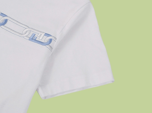 フェンディコピー 前ロゴ半袖Tシャツ