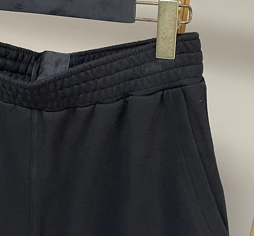 ジバンシイ   最新のアルファベットパンツ
