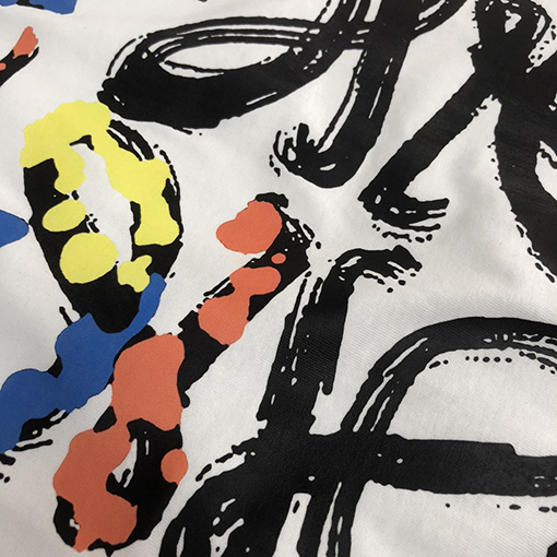 ロエベスーパーコピー トッププリントクラフトパターンコントラストロゴ半袖Tシャツ