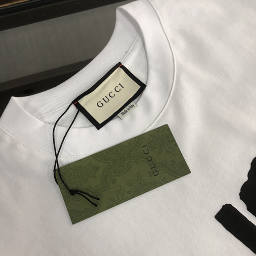 グッチ  プリントロゴ半袖Tシャツ