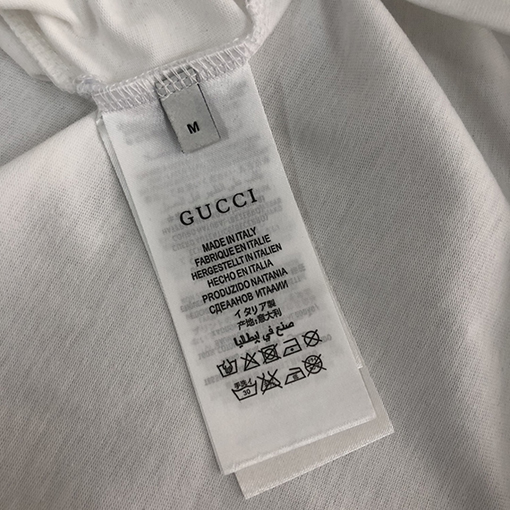 グッチ  プリントロゴ半袖Tシャツ