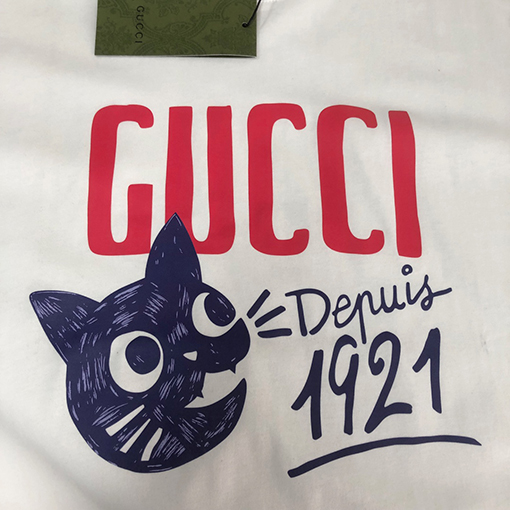 グッチコピー  プリント加工ロゴ半袖Tシャツ