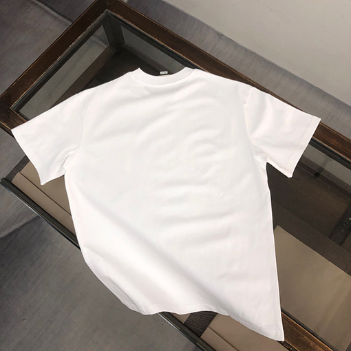 グッチコピー  プリント加工ロゴ半袖Tシャツ