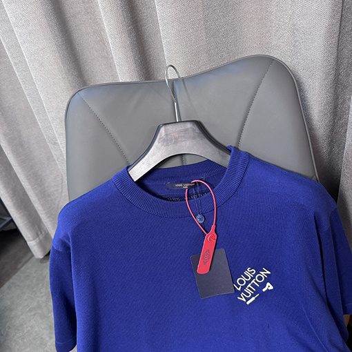 ルイヴィトンスーパーコピー 新しいピン編み半袖Tシャツ