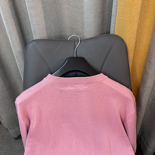 ルイヴィトンスーパーコピー 新しいピン編み半袖Tシャツ