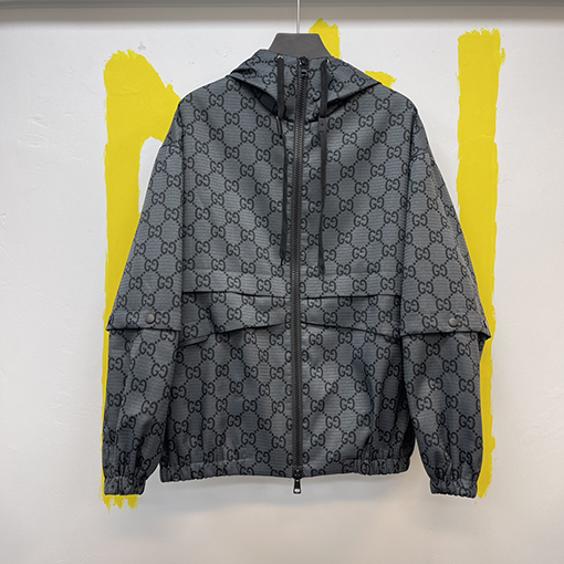 グッチ ナイロンチェック柄ジャケット