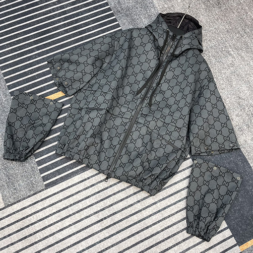グッチ ナイロンチェック柄ジャケット