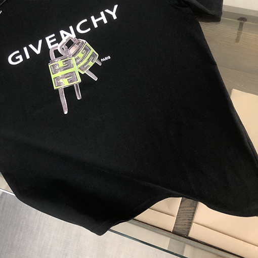 ジバンシイコピー の新しい プリントデザインカップル半袖Tシャツ