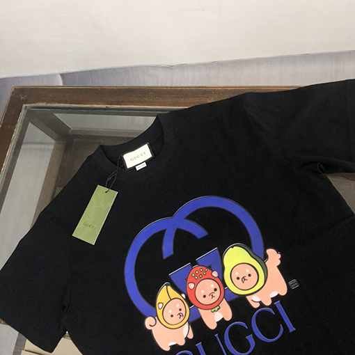 グッチスーパーコピー   トッププリントクラフトパターンロゴ半袖Tシャツ