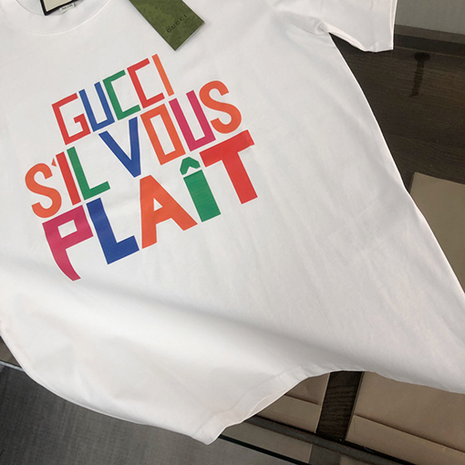 グッチ   プリント アルファベットパターンロゴ半袖Tシャツ