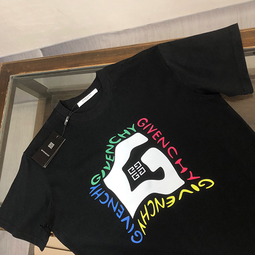 ジバンシイコピー   新しい要素パターンプリントカップル半袖Tシャツ