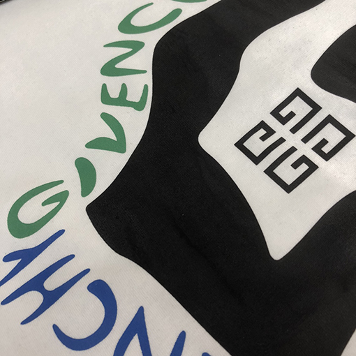 ジバンシイコピー   新しい要素パターンプリントカップル半袖Tシャツ