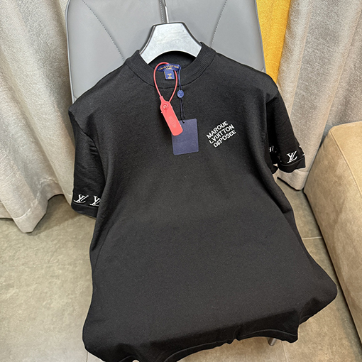 ルイヴィトン アルファベットサラウンド袖口半袖Tシャツ