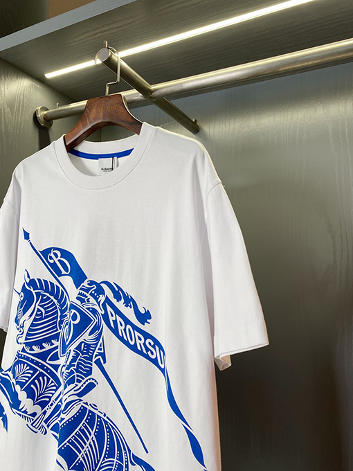 バーバリーコピー 馬術騎士ロゴコットン半袖Tシャツ