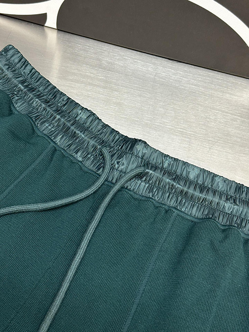 ルイヴィトンコピー 両面 刺繍スポーツパンツ