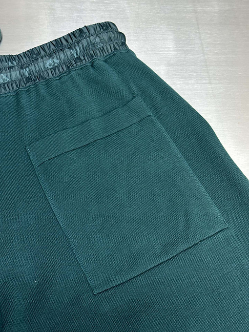 ルイヴィトンコピー  両面   刺繍スポーツパンツ