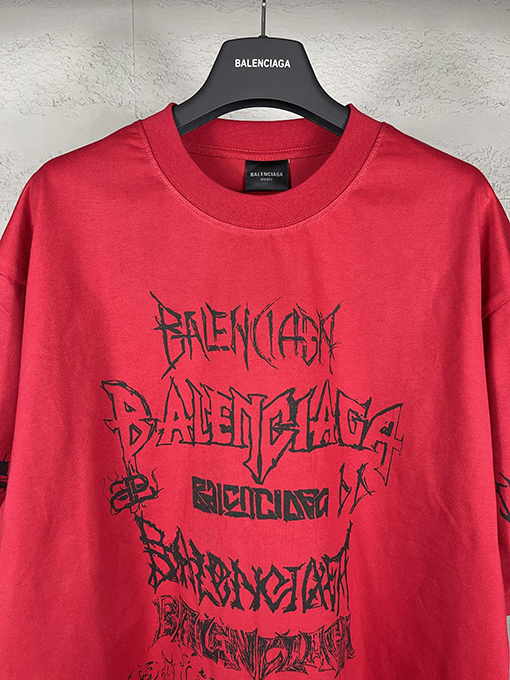 バレンシアガ   ドラゴンイヤー限定プリント半袖Tシャツ