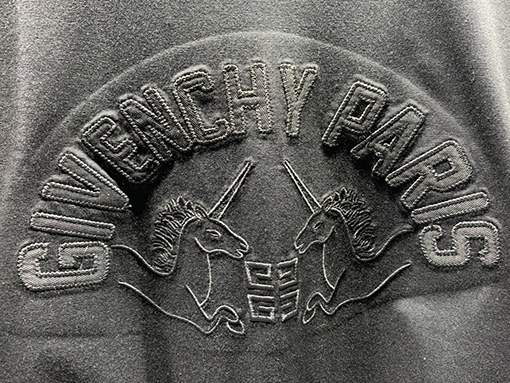 ジバンシイ   ユニコーン刺繍半袖Tシャツ