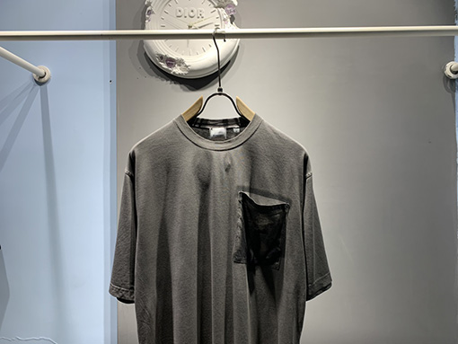 バーバリー 塩を炒めて水を洗って古い半袖Tシャツを作る