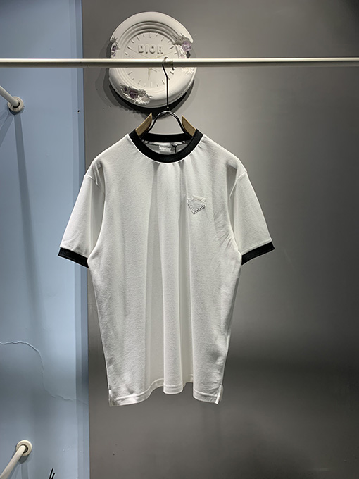 プラダ   ロゴ入り半袖Tシャツ