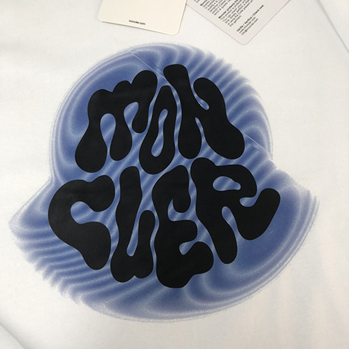 モンクレール プリントロゴ半袖Tシャツ