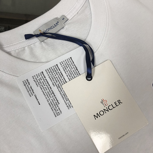 モンクレール ロゴプリントデザイン半袖Tシャツ