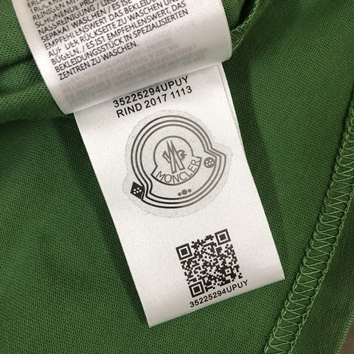 モンクレール   ロゴプリントデザイン半袖Tシャツ