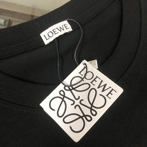 ロエベ 新しいドラゴン年のロゴ半袖Tシャツ